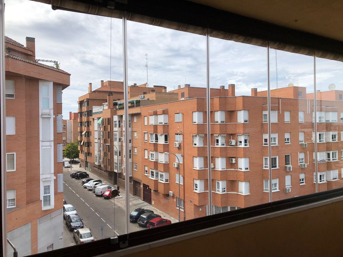 Ventana de cristal detalle
